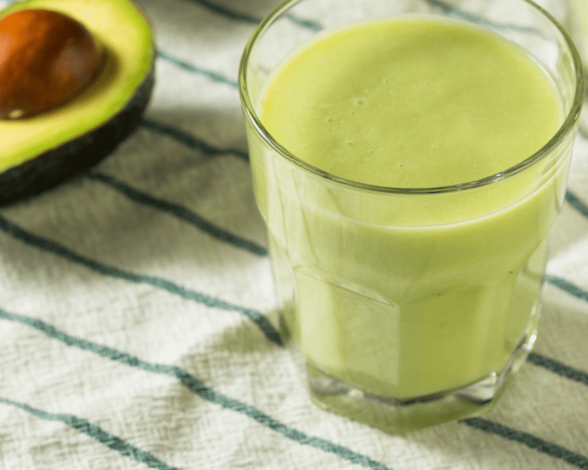 Recipe: Cinnamon Avocado Peanut Butter Banana Protein Smoothie