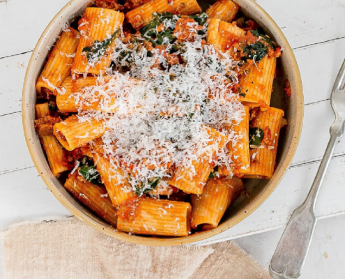 Recipe: Simple Italian Sausage & Spinach Pasta